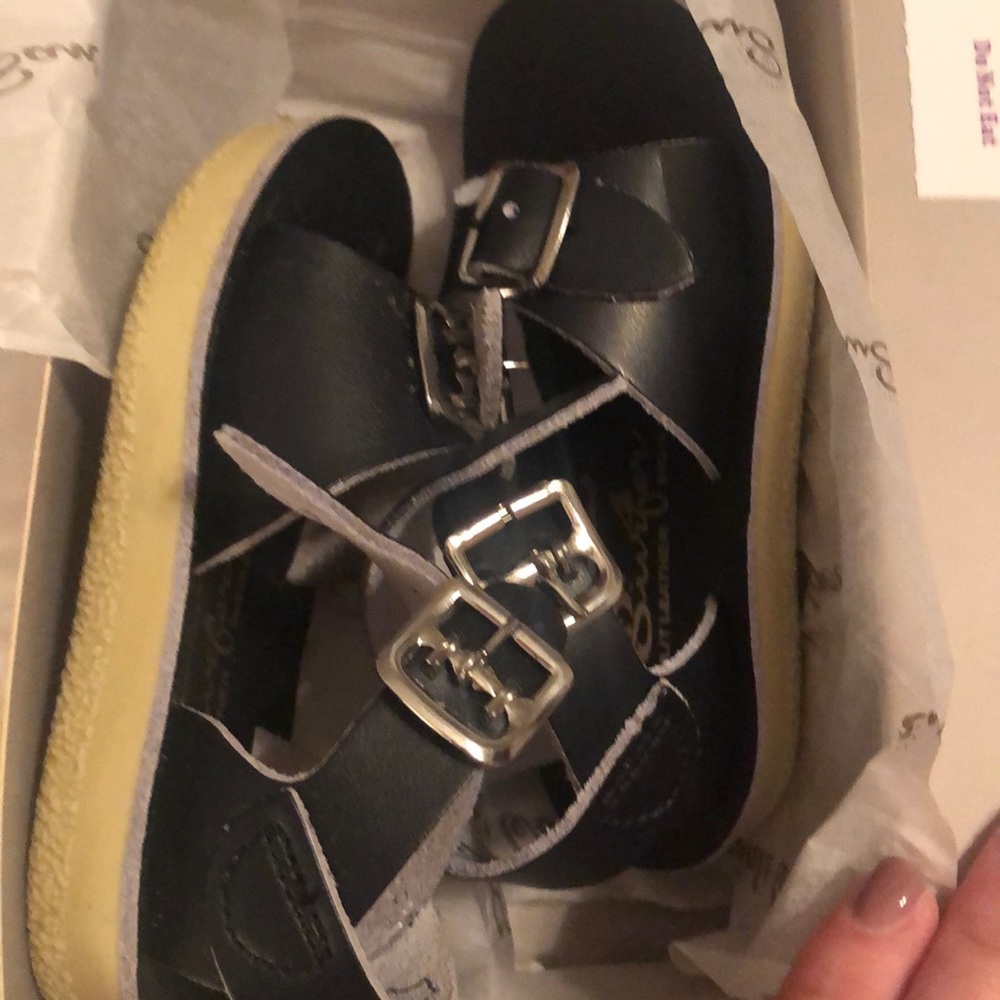Boys sandals